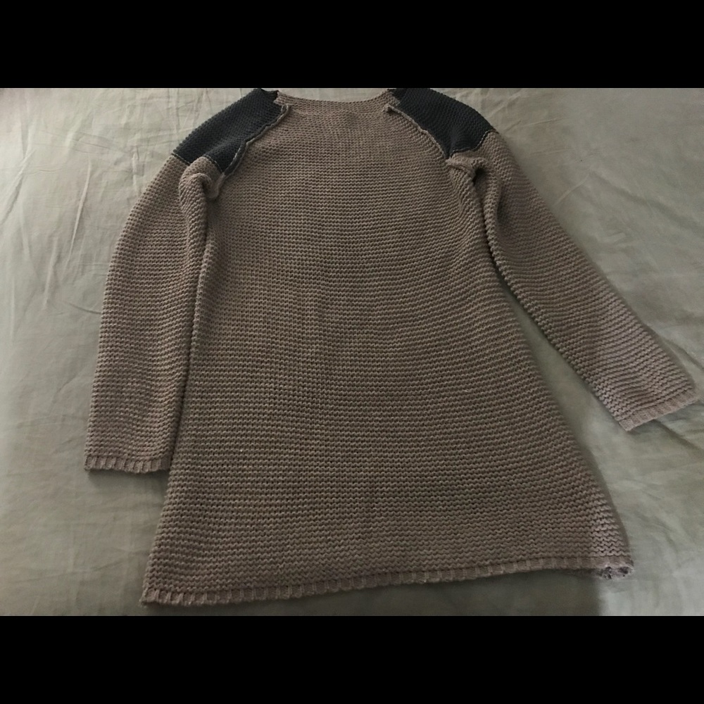 Sweater - Picture 2 of 2